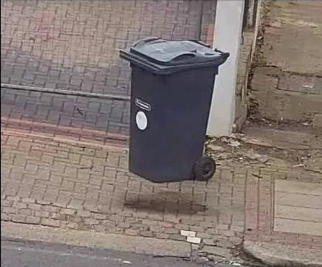 Floating bin.jpg