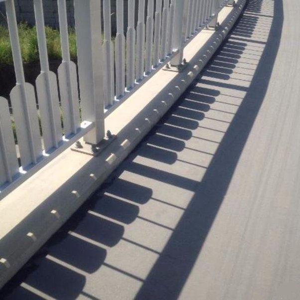 Fence.jpeg